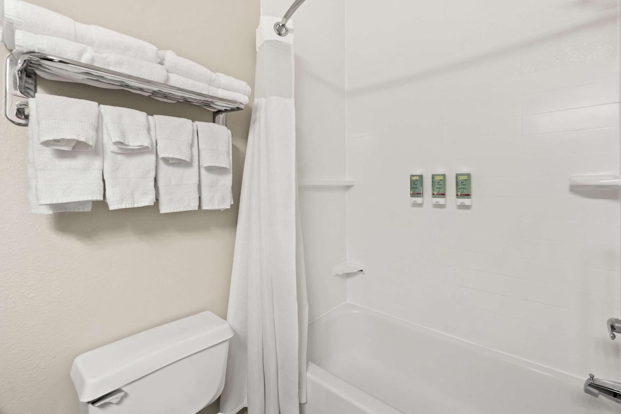 Best Western Bryan College Station Bagian luar foto