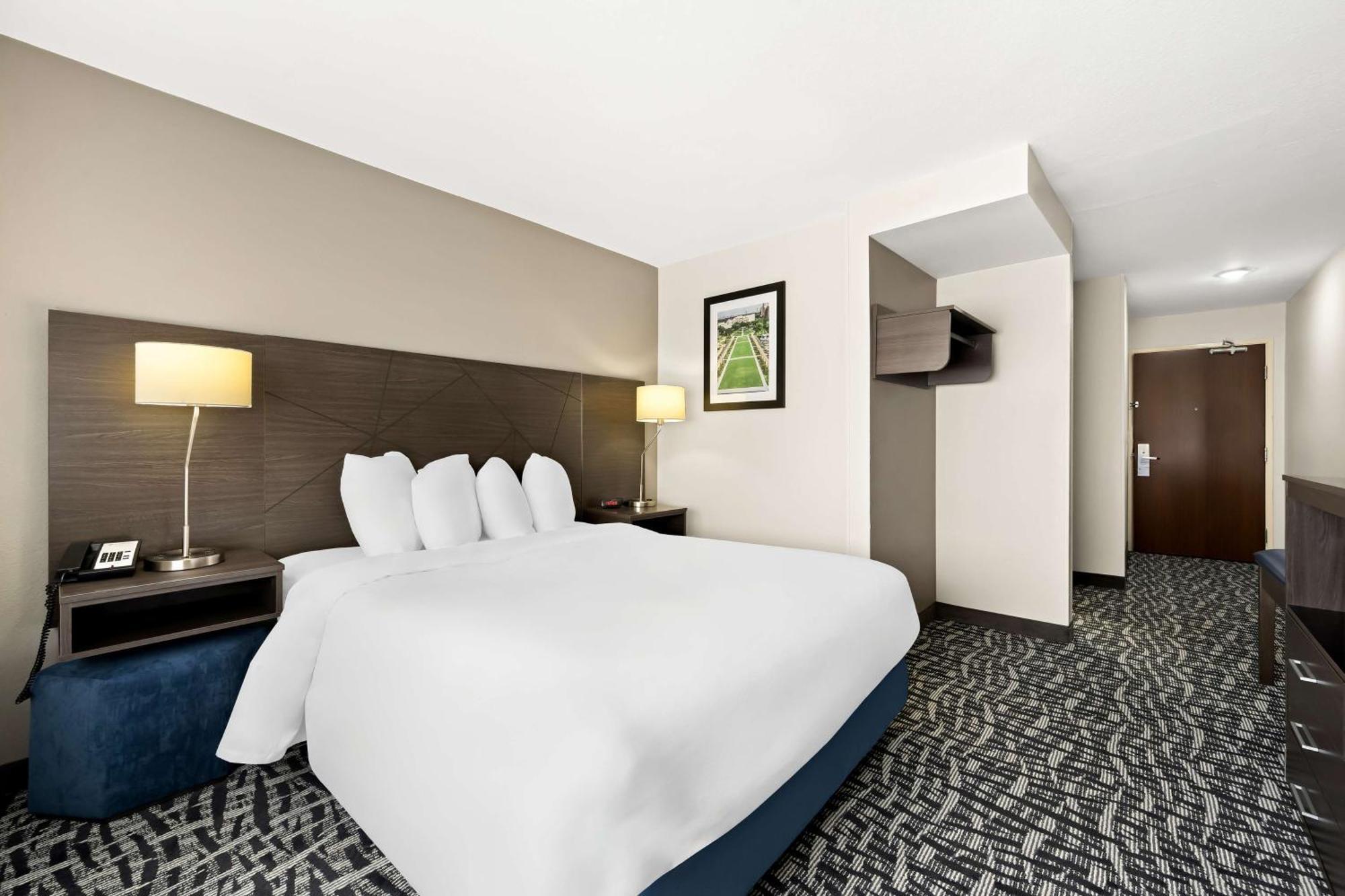 Best Western Bryan College Station Bagian luar foto